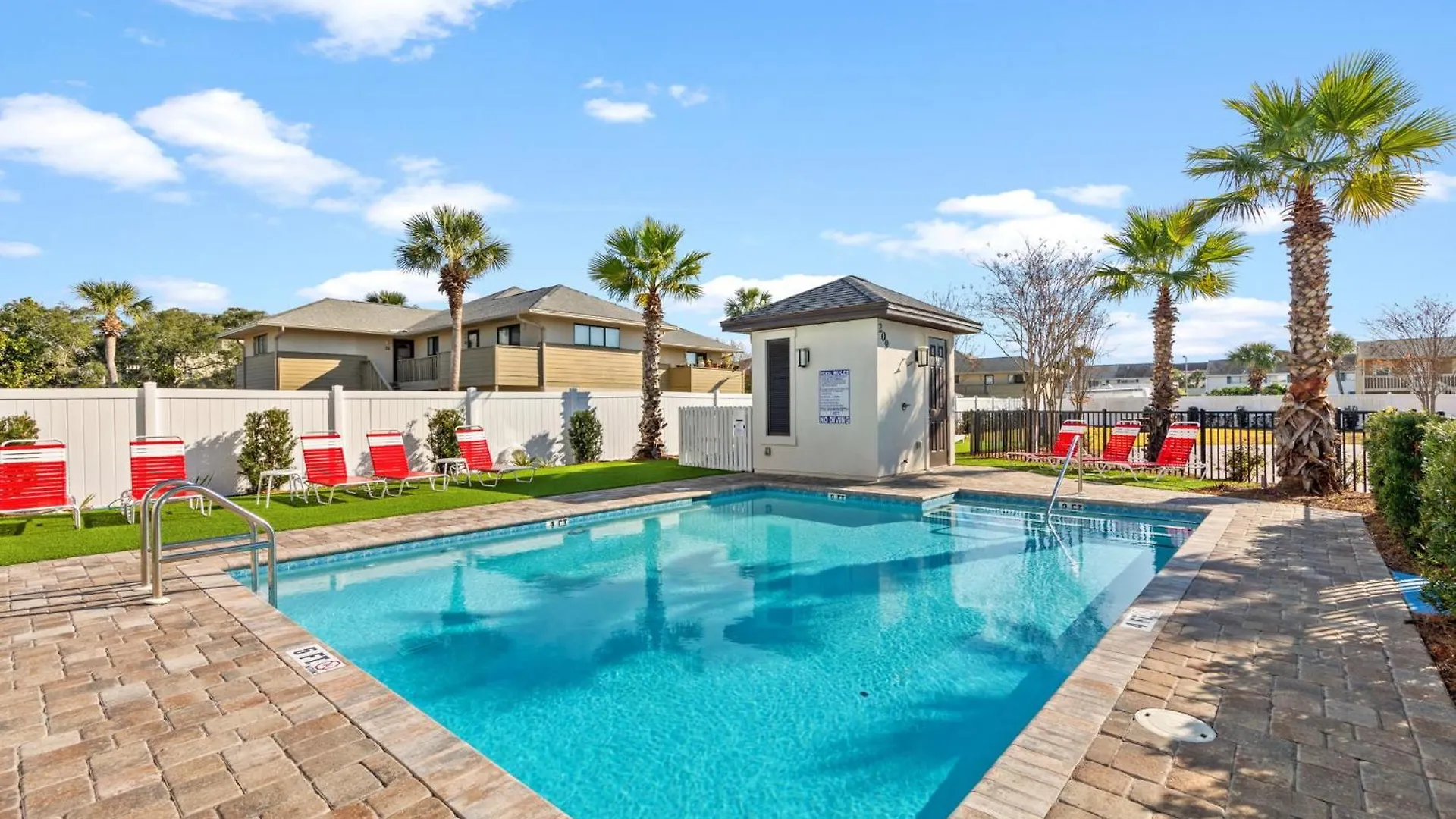 Shearwater Chateau With Lsv And Heated Pool Destin Holiday home